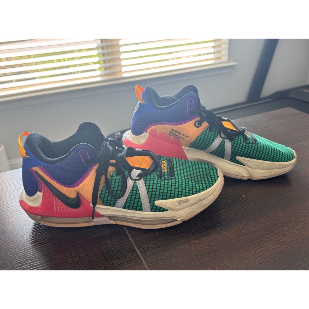 Nike LeBron Witness 7 VII Multicolor Basketball Shoes Mens Size 12